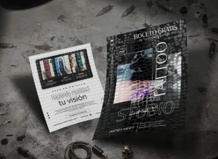 Postal barniz texturizado lagarto y playing